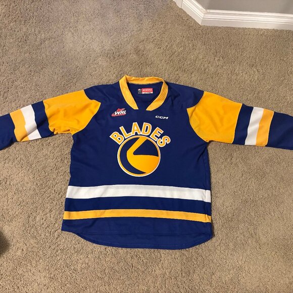 CCM Other - CCM Saskatoon Blades WHL Hockey Jersey - Size S